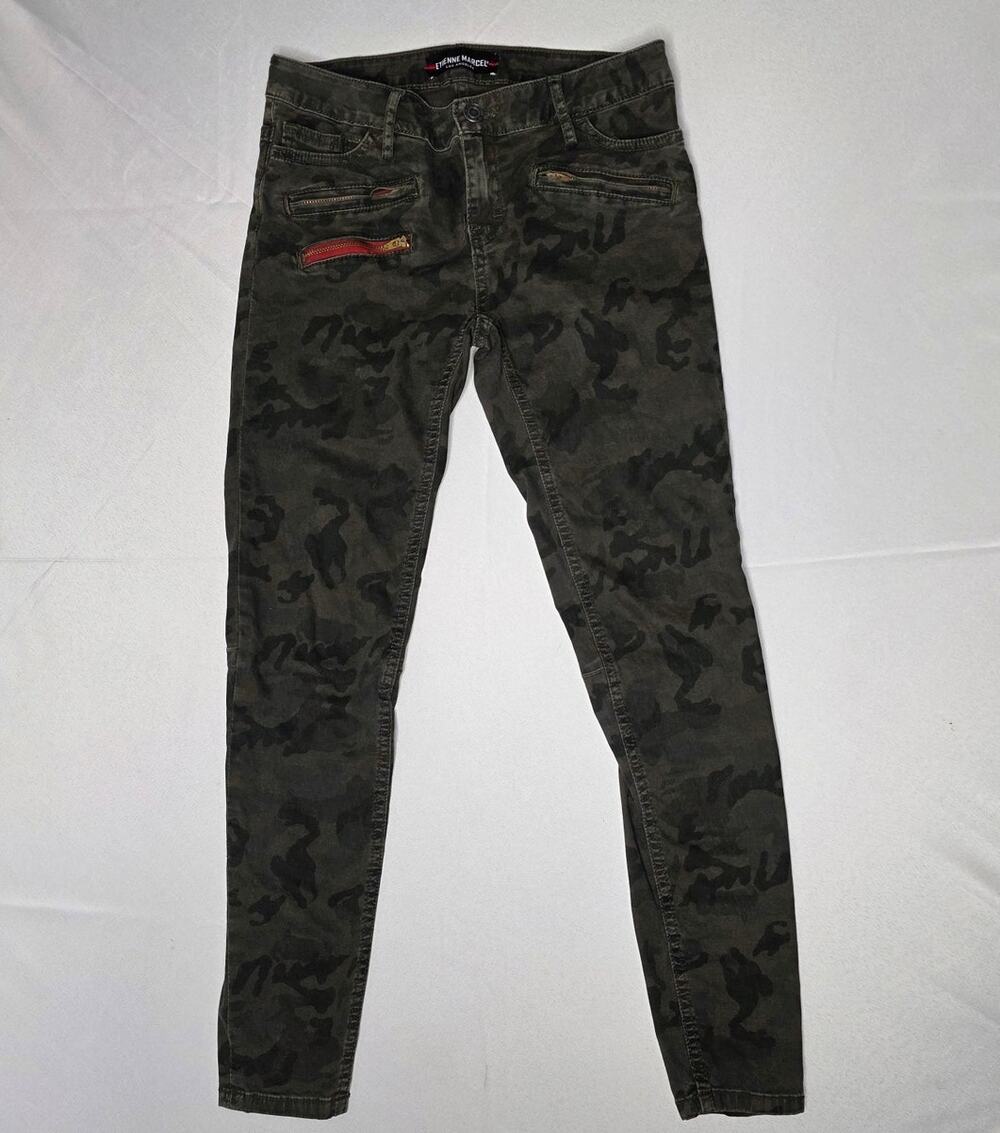 Etienne Marcel Classic Camo Multi Zip Skinny Jeans Size 26